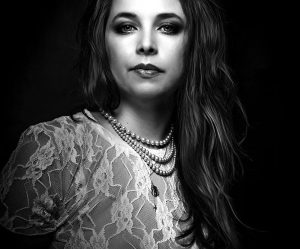 Tilla BDSM Toulouse cours tantra libertinage